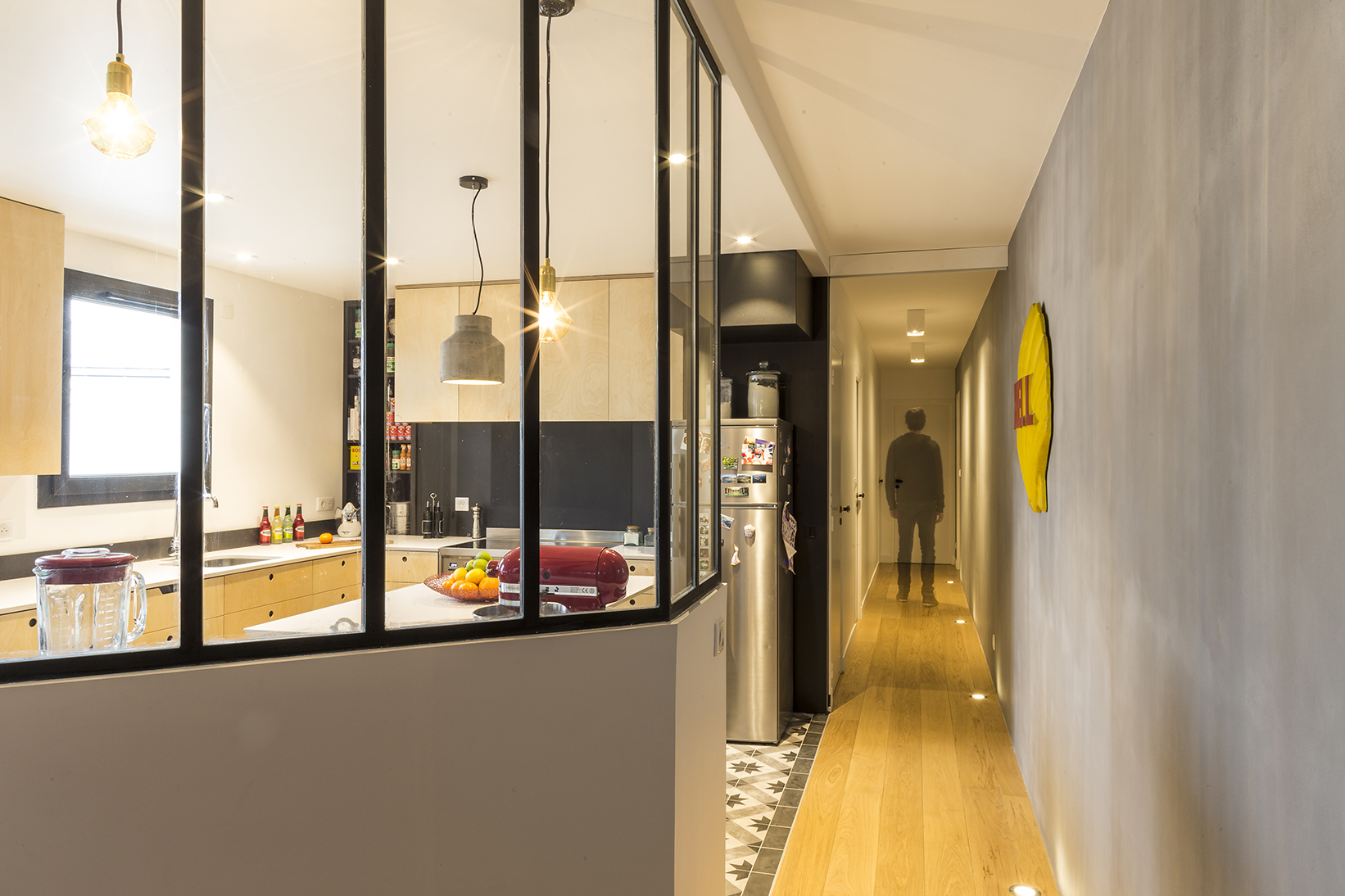 Béton ciré parquet chêne cuisine menuiserie sur mesure - Florian Godineau - Architecte d'Intérieur Paris