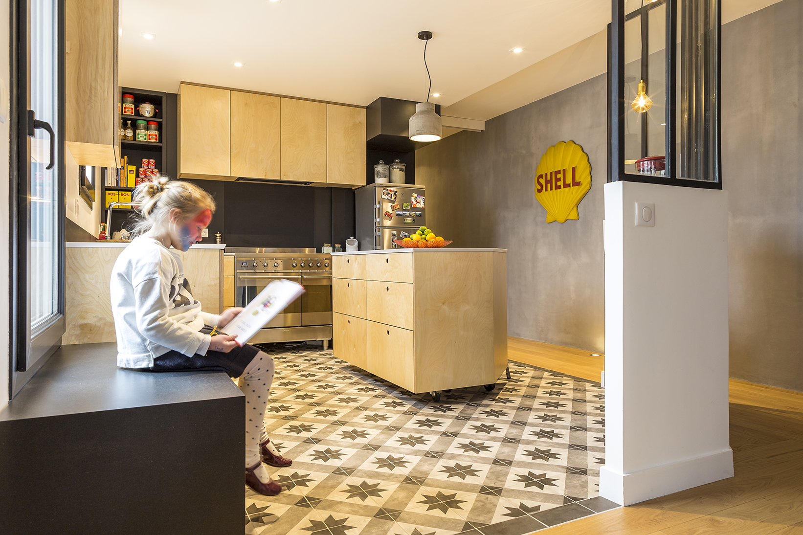 Cuisine carreaux ciment menuiserie sur mesure - Florian Godineau - Architecte d'Intérieur Paris